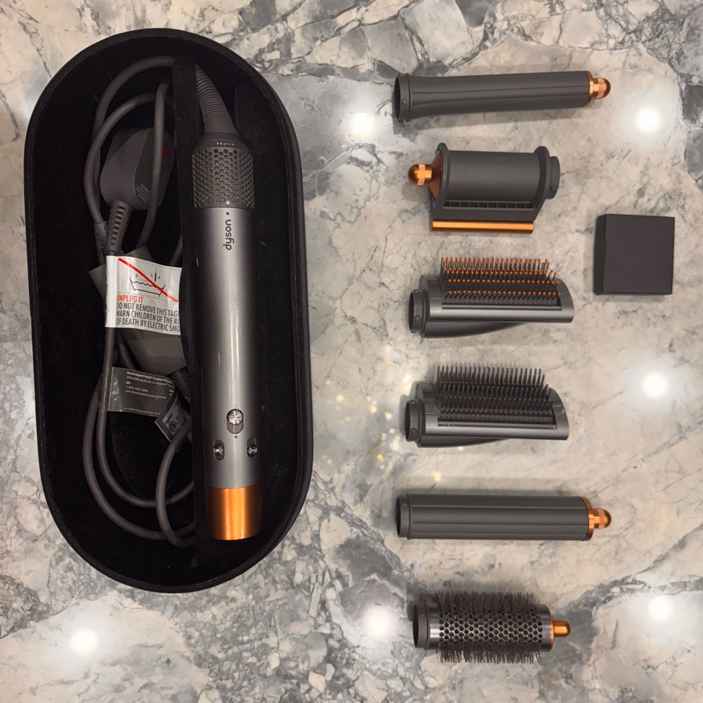 Dyson air wrap (newest version)